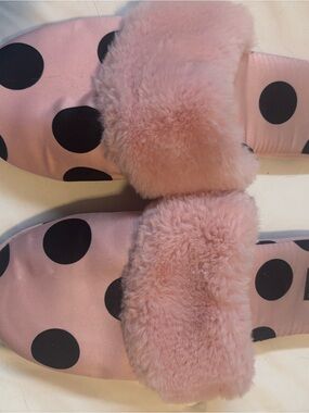 Victoria's Secret Pink Polka Dot Fuzzy Slide Slippers